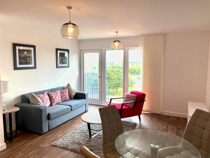 1 Bedroom Flat To Rent In Lexington Gardens, Birmingham, B15