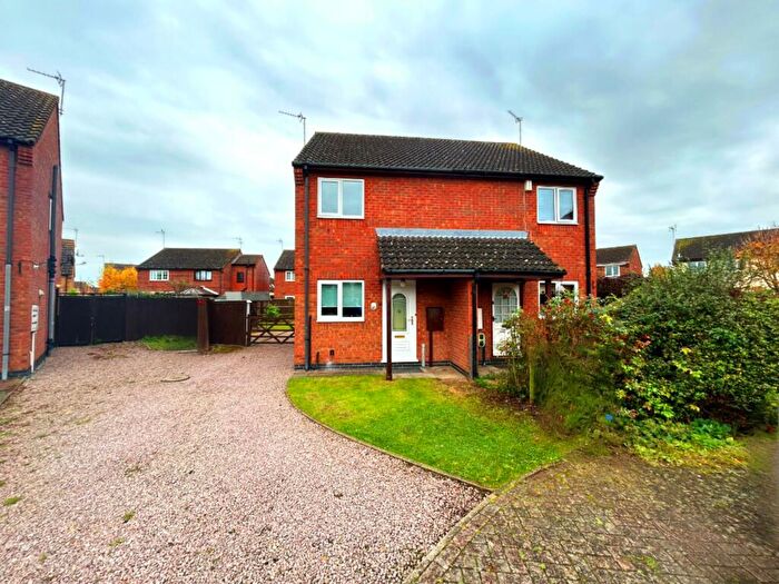 2 Bedroom Semi-Detached House To Rent In Ladds Close, Fishtoft, PE21