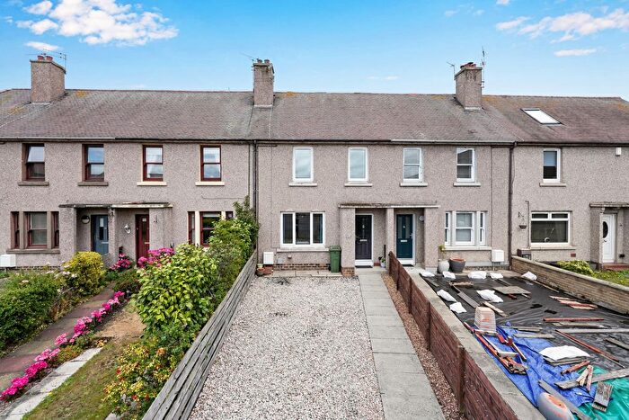 2 Bedroom Terraced House For Sale In Johnston Terrace, Port Seton, EH32