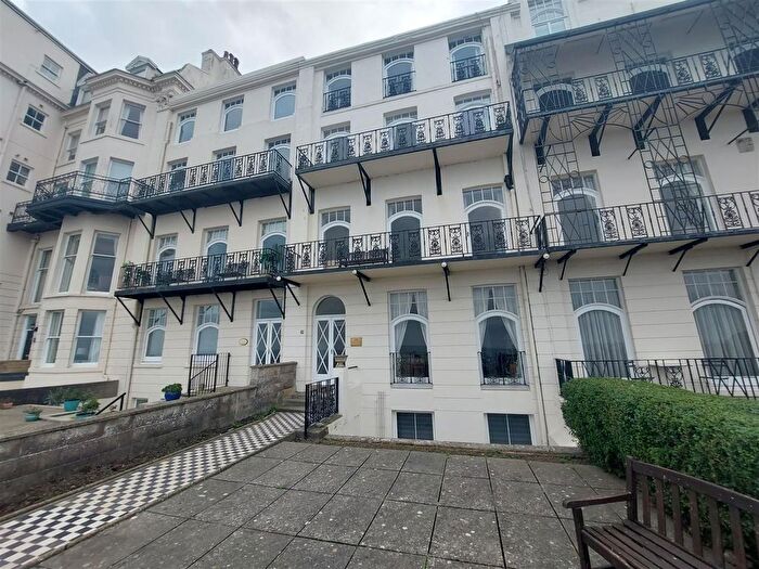 1 Bedroom Flat To Rent In Esplanade, Scarborough, YO11