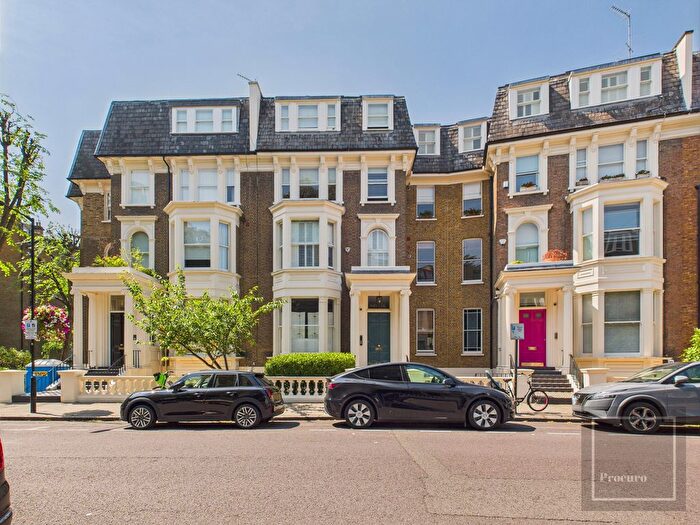 2 Bedroom Flat To Rent In Randolph Crescent, London, W9