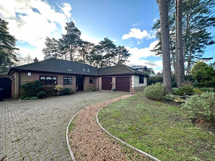 4 Bedroom Bungalow For Sale In St. Ives Wood, St. Ives, Ringwood, Dorset, BH24