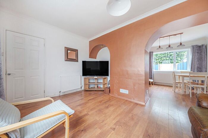 3 Bedroom Terraced House For Sale In Landseer Walk, Abingdon, Oxfordshire, OX14