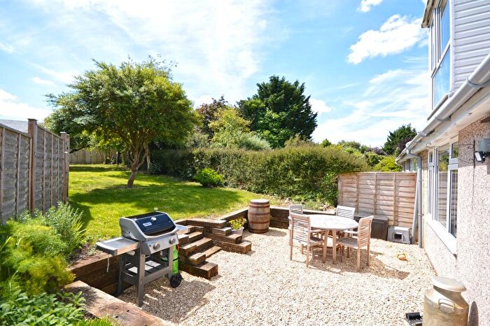 3 Bedroom Semi-Detached House For Sale In Bellifants, Farmborough, Bath, BA2