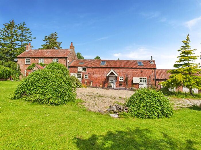 4 Bedroom Detached House For Sale In Sea Road, Anderby, Lincolnshire, PE24