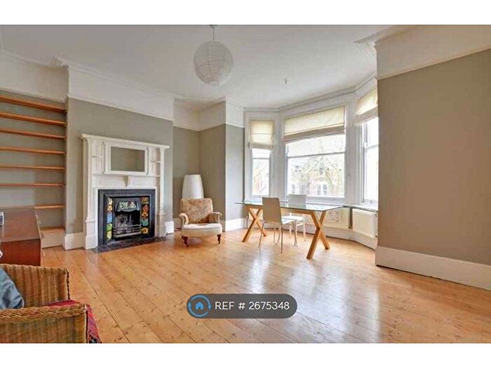 2 Bedroom Flat To Rent In Breakspears Road, Brockley, SE4