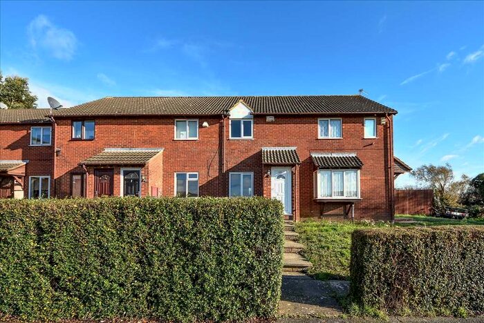 2 Bedroom Terraced House To Rent In Senwick Drive, Wellingborough, NN8