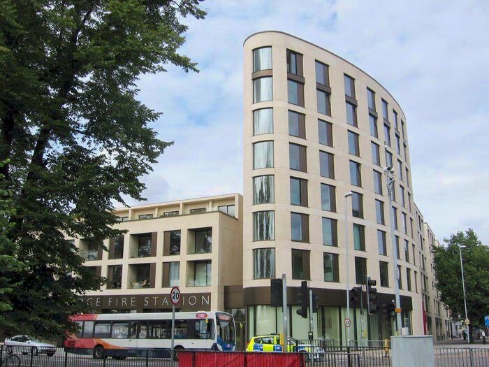 2 Bedroom Flat To Rent In Parkside Place, Cambridge, CB1