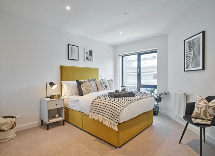 1 Bedroom Flat To Rent In The Picture House, Ilford., IG1