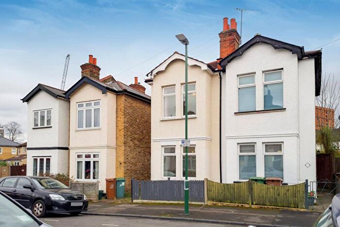 3 Bedroom Terraced House To Rent In Vicarage Road, Sutton, SM1