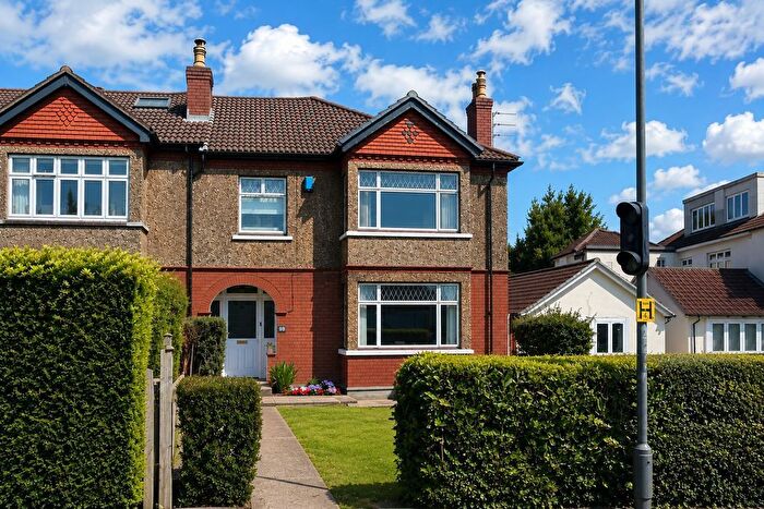 3 Bedroom Semi-Detached House For Sale In Kings Drive, Bishopston, Bristol, BS7