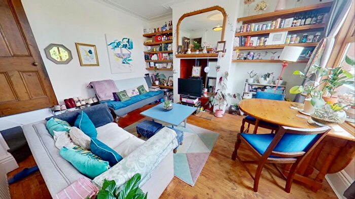 2 Bedroom Terraced House To Rent In Stanmore Hill, Burley, Leeds, West Yorkshire, LS4