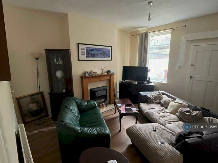 2 Bedroom Terraced House To Rent In Linden Street, Burnley, BB10