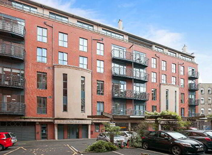 3 Bedroom Penthouse Apartments For Sale In Central Park, Alfred Street, Belfast, BT2