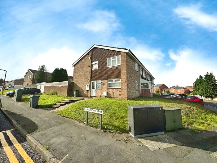 3 Bedroom End Of Terrace House To Rent In Temple Way, Tividale, Oldbury, West Midlands, B69