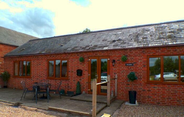 2 Bedroom Barn Conversion To Rent In The Stables, Reservoir Farm, Welford, NN6