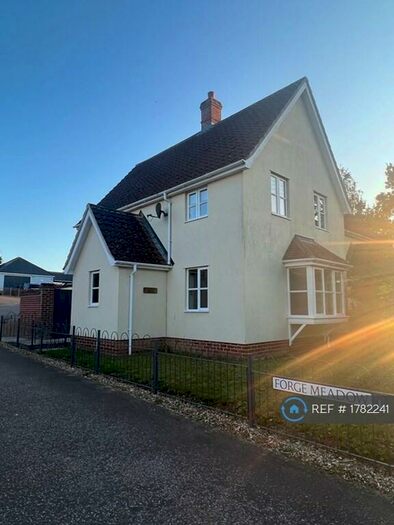 3 Bedroom Semi-Detached House To Rent In Low Street, Oakley, Diss, IP21