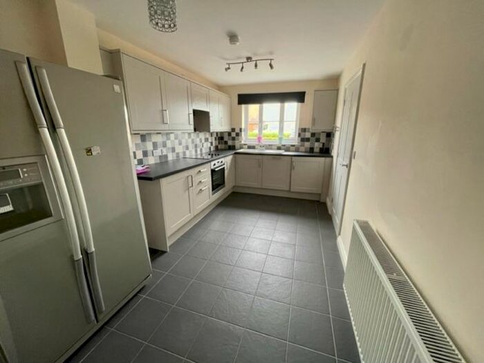 3 Bedroom Property To Rent In Delilah Close, Manea, March, PE15