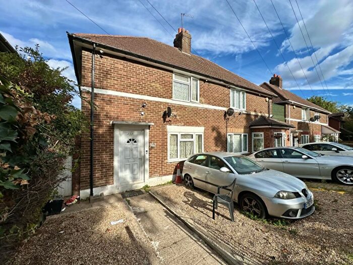 3 Bedroom Property For Sale In Minet Drive, Hayes, UB3