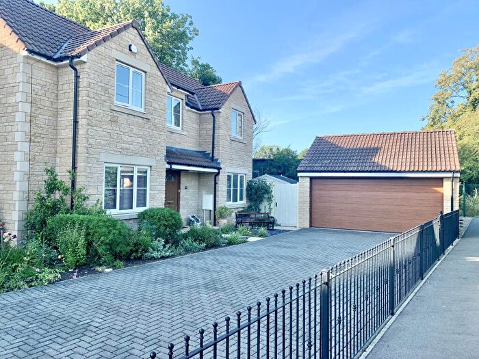 4 Bedroom Detached House For Sale In Tadley Meadow, Critch Hill, Frome, Somerset, BA11