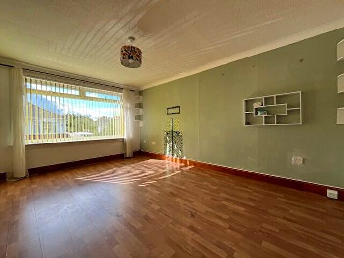 1 Bedroom Flat To Rent In Holehouse Road, Largs, KA30