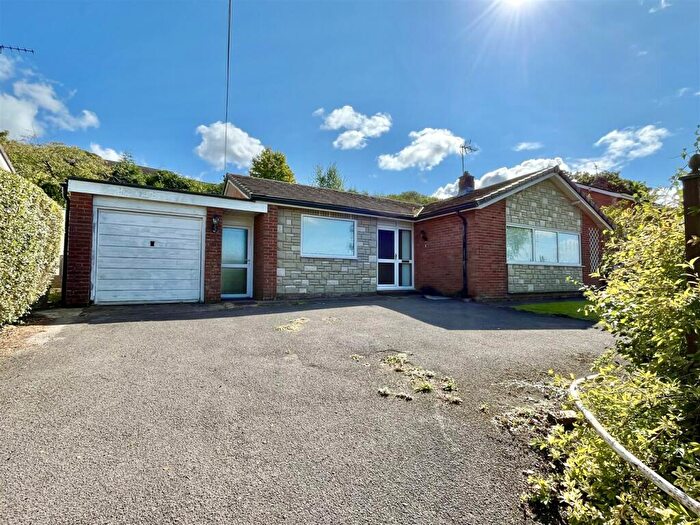 3 Bedroom Detached Bungalow For Sale In Buckshaft Road, Cinderford, GL14