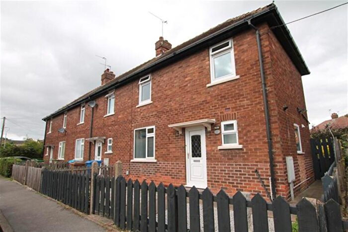 2 Bedroom Terraced House To Rent In Park Avenue, HU16