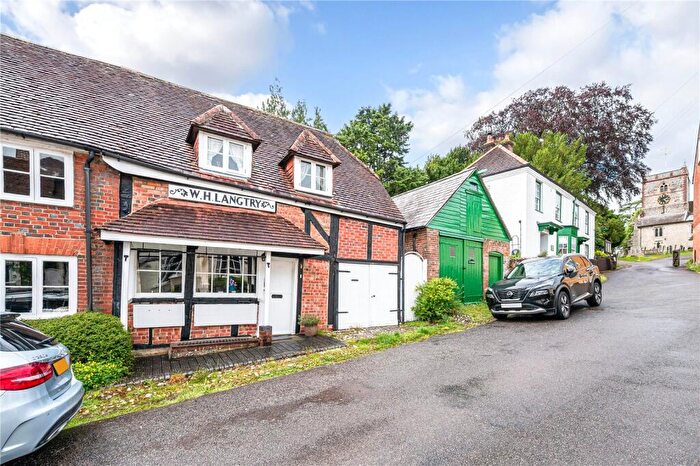 3 Bedroom House For Sale In Hambledon, Nr Petersfield, Hampshire, PO7