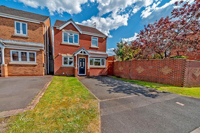 3 Bedroom Detached House For Sale In White Hollies, Pelsall, Walsall, WS3