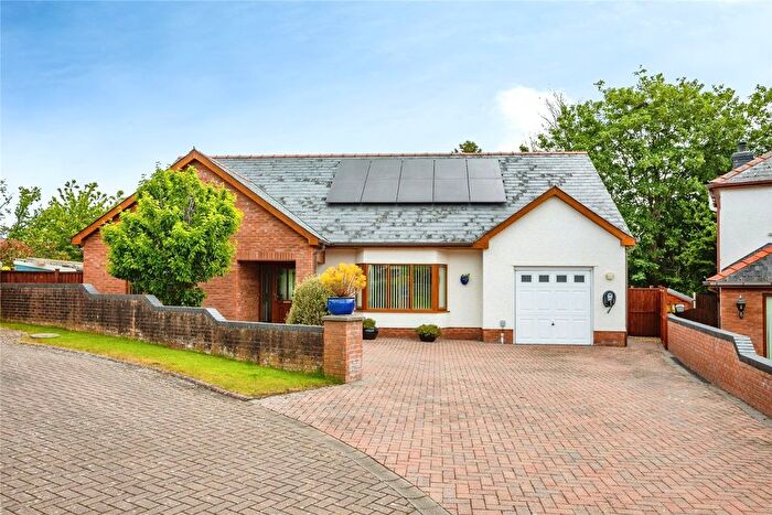 4 Bedroom Bungalow For Sale In Maesydderwen, Cardigan, Ceredigion, SA43