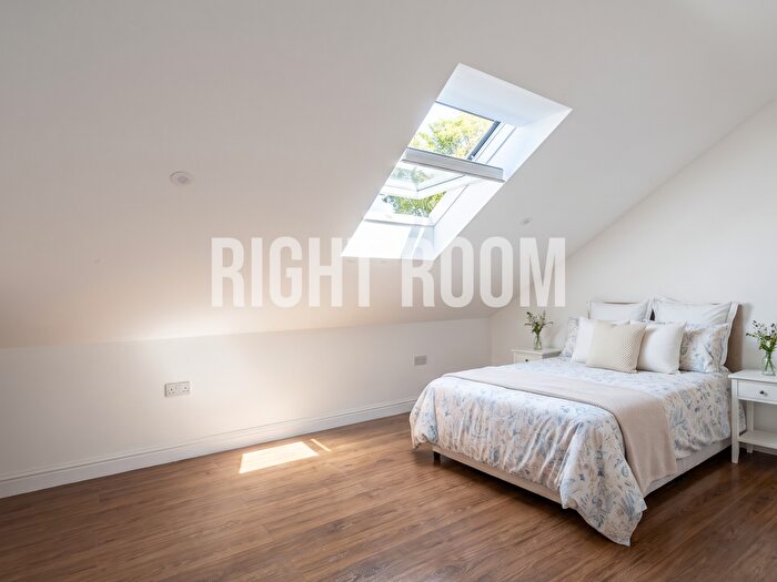 1 Bedroom Flat To Rent In Bedroom Apartment, Shirley High Street, Southampton, SO16
