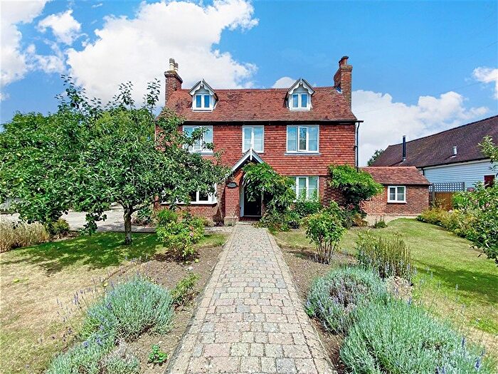 4 Bedroom Detached House For Sale In Collier Street, Tonbridge, Kent, TN12