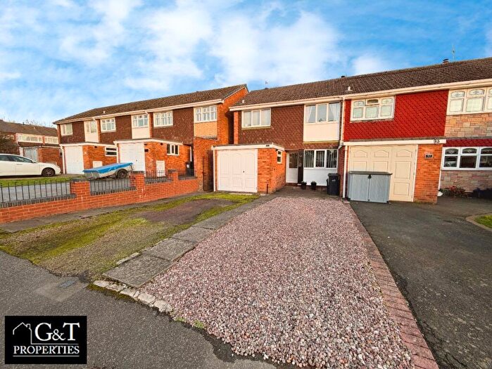 3 Bedroom Terraced House For Sale In Grosvenor Way, Brierley Hill, DY5