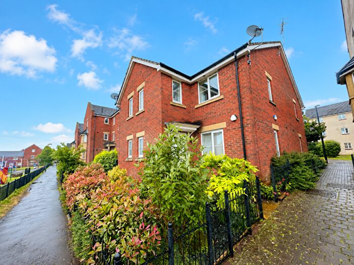2 Bedroom Semi-Detached House For Sale In Amis Walk, Bristol, BS7