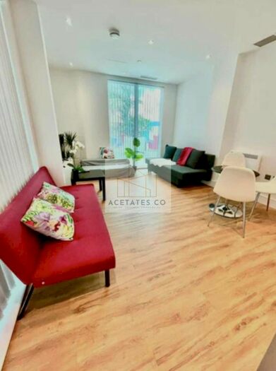 1 Bedroom Flat To Rent In Westgate House, Westgate, Ealing, London, W5