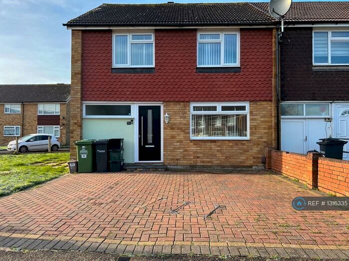 3 Bedroom End Of Terrace House To Rent In Shortmead Drive, Cheshunt, Waltham Cross, EN8