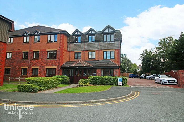 2 Bedroom Apartment To Rent In Windsor Court, Poulton-le-Fylde, FY6