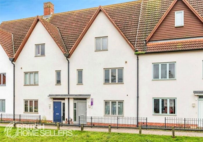 4 Bedroom Detached House For Sale In Mill Pond Drive, Upton, Northampton, Northamptonshire, NN5