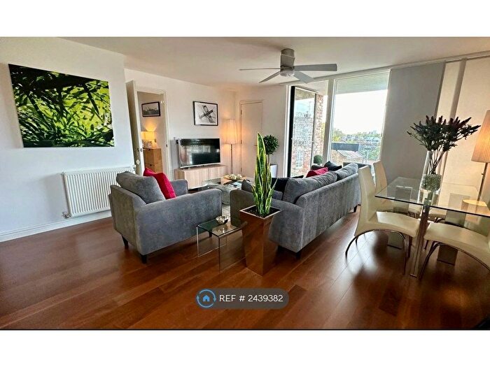 1 Bedroom Flat To Rent In Albany Road, London, SE5