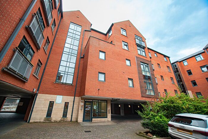 1 Bedroom Flat To Rent In High Street, Hull, HU1