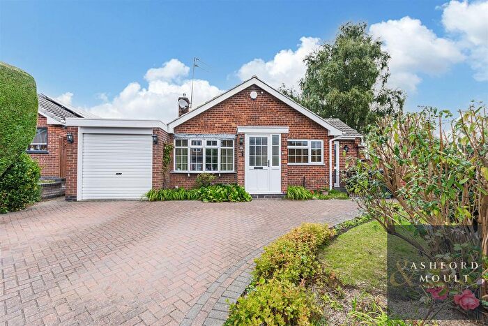 2 Bedroom Detached Bungalow For Sale In Longue Drive, Calverton, Nottingham, NG14