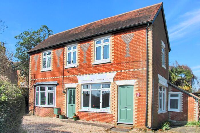 4 Bedroom Detached House For Sale In Durley, Hampshire, SO32