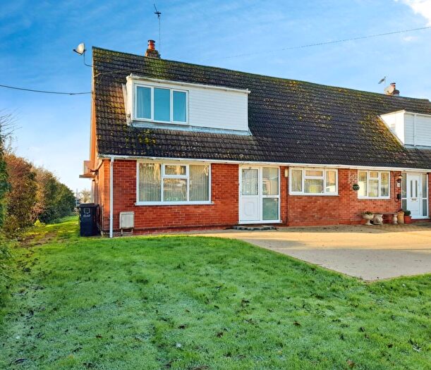 3 Bedroom Semi-Detached House For Sale In Church Street, Glentworth, Gainsborough, DN21