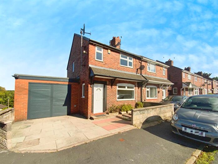 2 Bedroom Semi-Detached House To Rent In Vale View, Porthill, Newcastle, Staffs, ST5