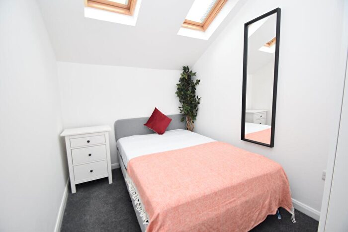 2 Bedroom Coach House To Rent In Cathays Terrace, Cathays, Cardiff, CF24