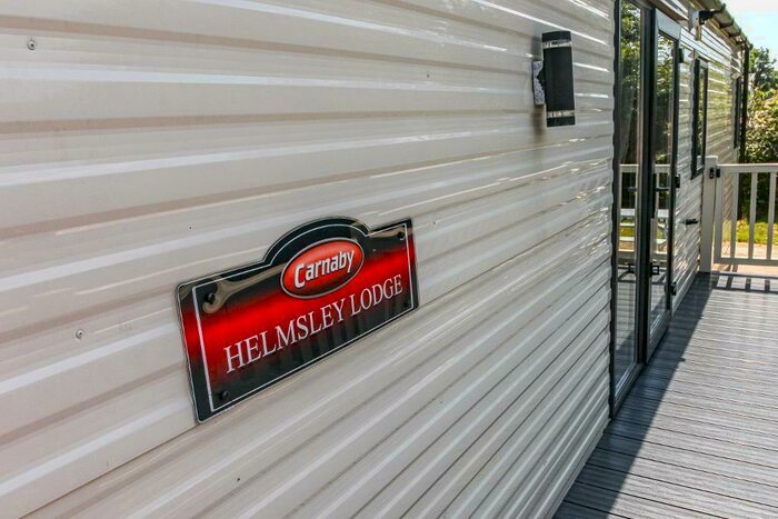 2 Bedroom Mobile Home For Sale In Brooklyn Holiday Park, Gravel Lane, Banks, Southport, PR9