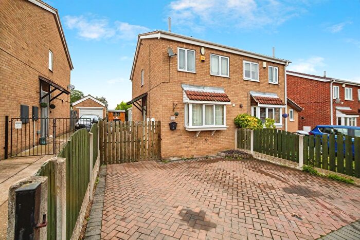 2 Bedroom Semi-Detached House For Sale In Pagnell Avenue, Thurnscoe, Rotherham, S63