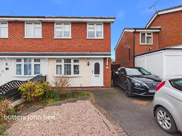 2 Bedroom Semi Detached House For Sale In Conway Close, Crewe, CW1