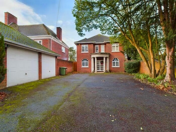 4 Bedroom Detached House To Rent In Westwood Park Road, Peterborough, PE3
