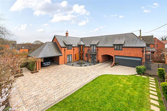 5 Bedroom Detached House For Sale In Swaffham, Norfolk, PE37